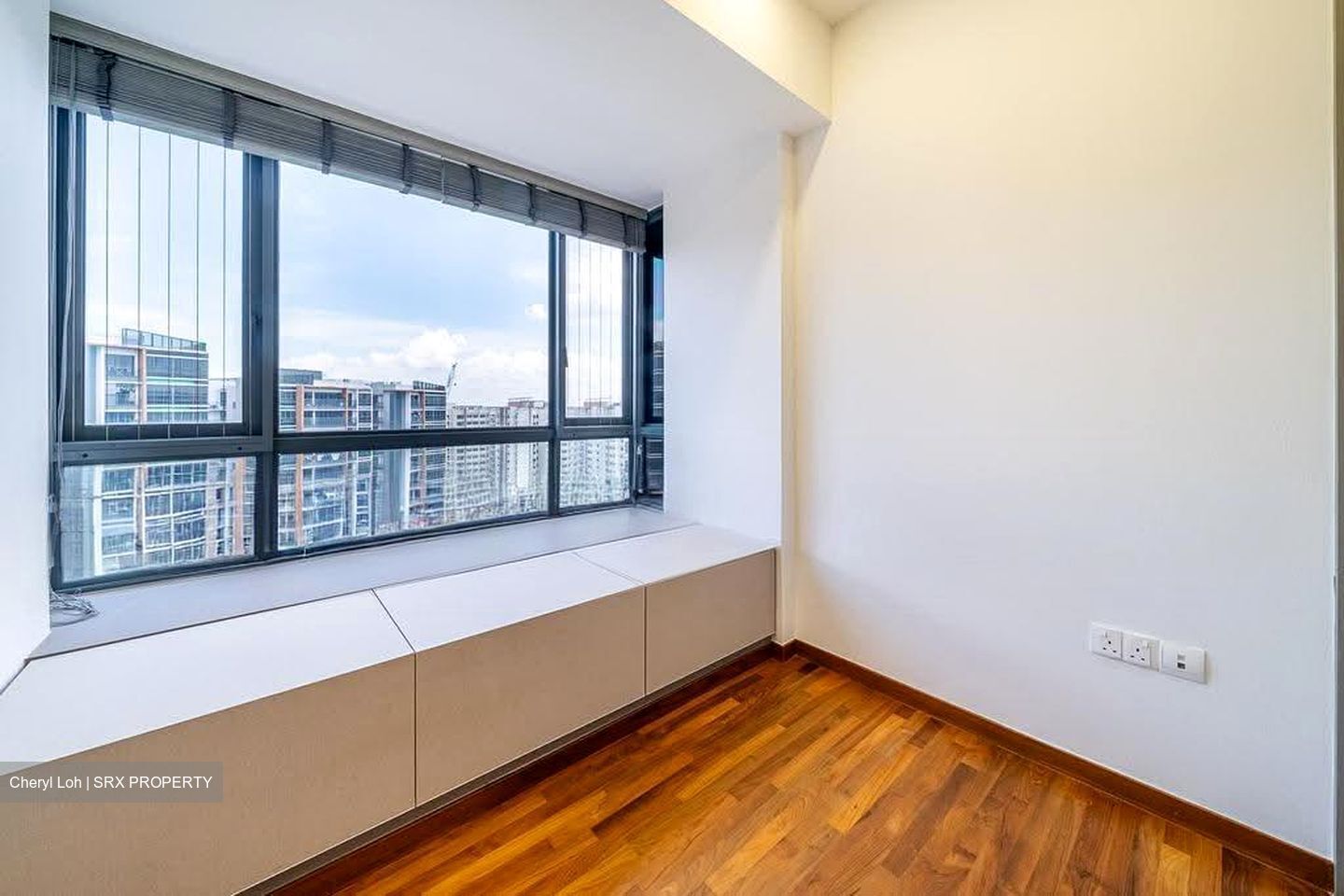 The Palette (D18), Condominium #618882181